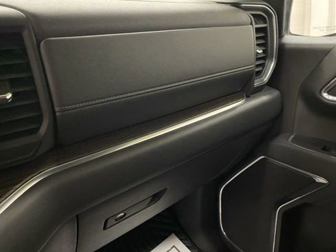 Used 2023 Chevrolet Silverado 1500 LT image 22