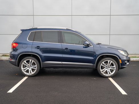 Used 2016 Volkswagen Tiguan SEL image 8
