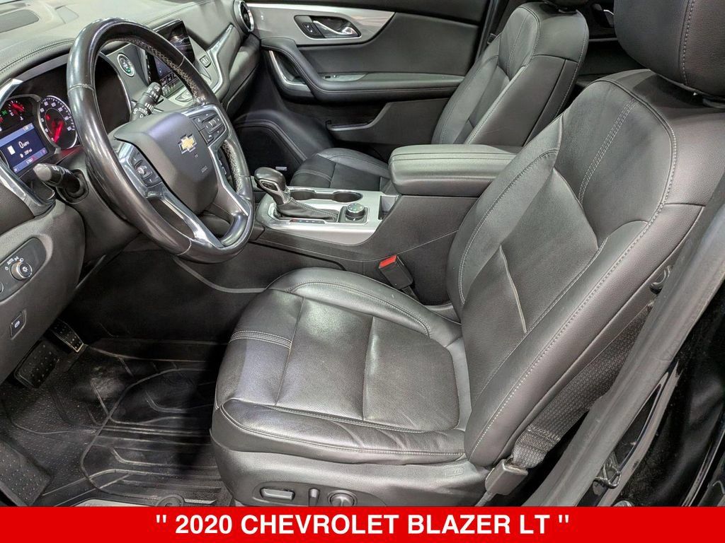 Used 2020 Chevrolet Blazer LT w/ Sound & Technology Package AWD/4WD image 12