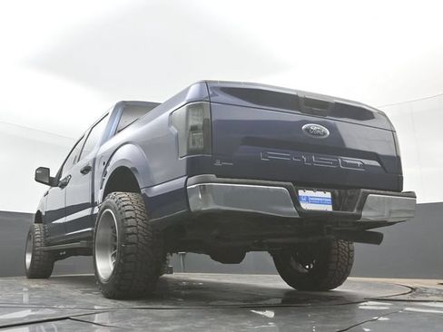 Used 2019 Ford F150 XLT w/ Equipment Group 302A Luxury AWD/4WD image 42