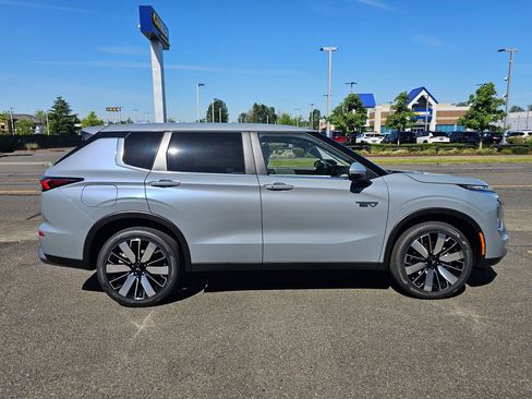 New 2026 Mitsubishi Outlander SE AWD/4WD image 4