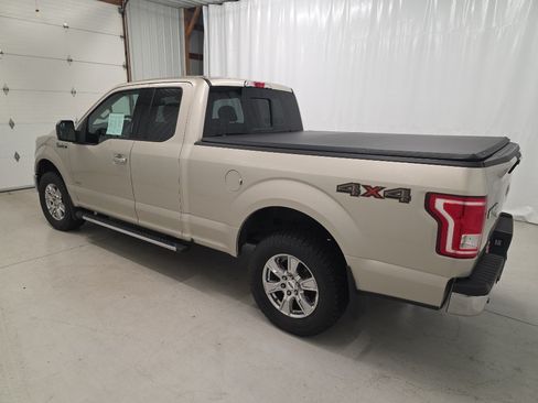 Used 2017 Ford F150 XLT w/ Equipment Group 302A Luxury AWD/4WD image 18