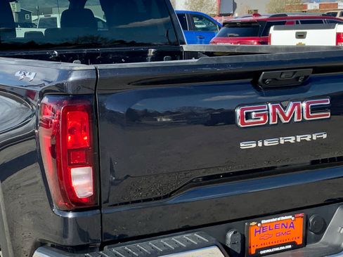Used 2023 GMC Sierra 1500 SLE w/ Enhanced Capability Package AWD/4WD image 15
