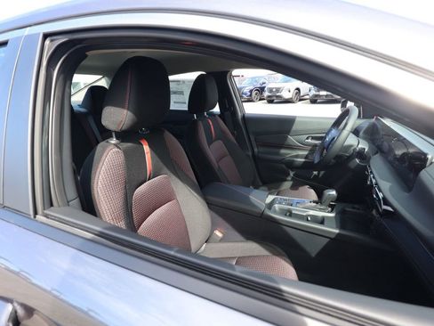 New 2026 Nissan Sentra SR FWD image 20