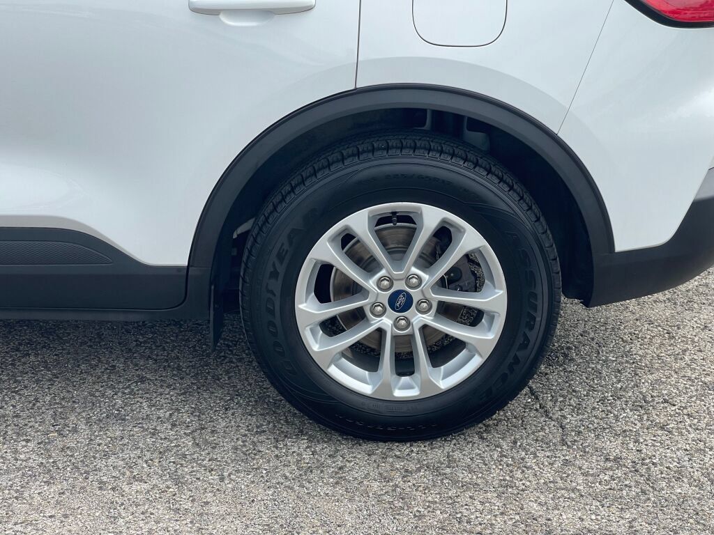 Used 2020 Ford Escape SE AWD/4WD image 36