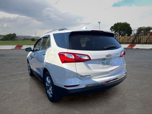 Used 2019 Chevrolet Equinox Premier FWD image 4