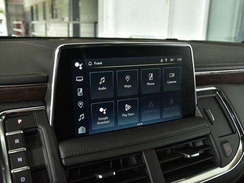 Used 2024 Chevrolet Suburban High Country AWD/4WD image 27