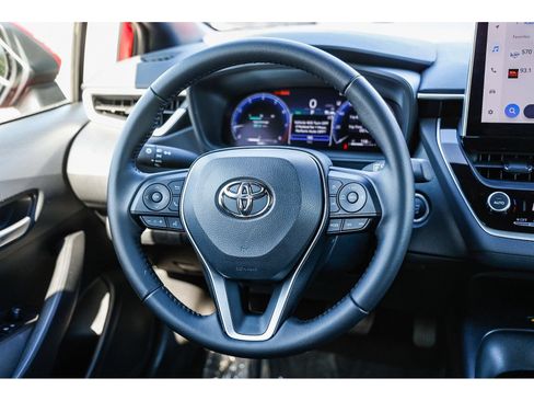 Used 2026 Toyota Corolla SE w/ SE Package FWD image 14