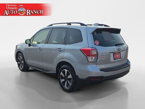 Used 2018 Subaru Forester 2.5i Limited AWD/4WD image 3