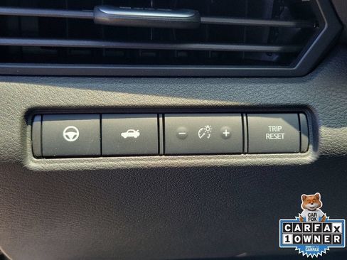 Used 2024 Nissan Altima 2.5 SL FWD image 19