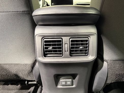 Certified 2025 Toyota RAV4 XLE AWD/4WD image 20
