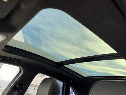 Used 2023 Porsche Macan GTS image 19