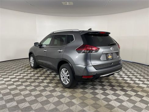 Used 2019 Nissan Rogue SV image 21