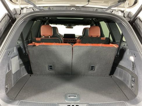 Used 2025 Lincoln Aviator Reserve w/ Equipment Group 201A image 32