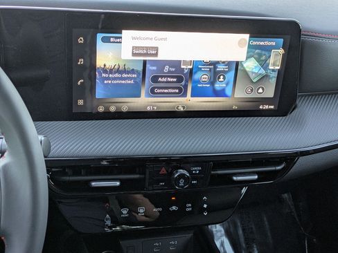 New 2026 Nissan Kicks SR image 16