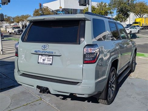 Used 2022 Toyota 4Runner TRD Sport image 3