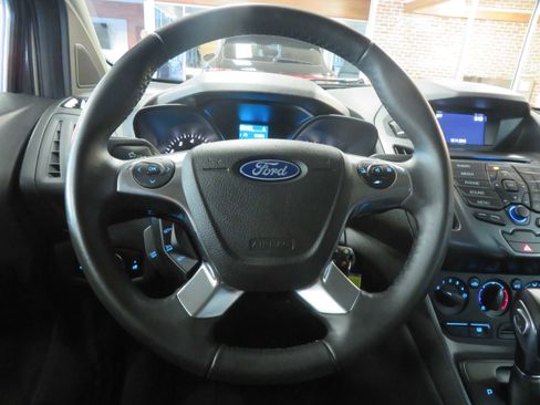 Used 2016 Ford Transit Connect XL image 27