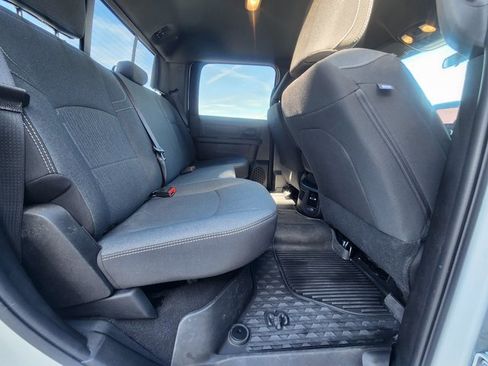 Used 2024 RAM 3500 Tradesman w/ Chrome Appearance Group image 14