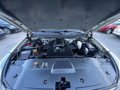 Used 2015 GMC Yukon SLE w/ Convenience Package image 19