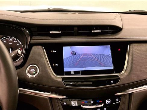 Used 2025 Cadillac XT5 Premium Luxury FWD image 30