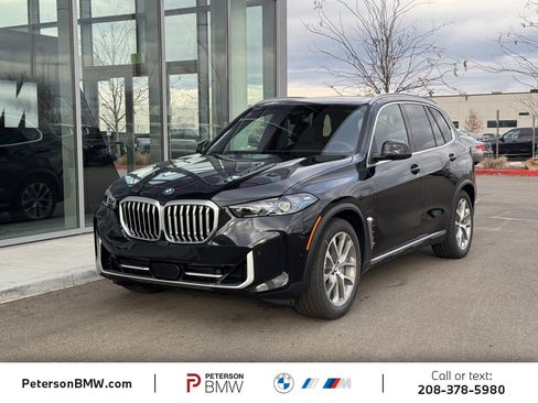 New 2026 BMW X5 xDrive50e image 1