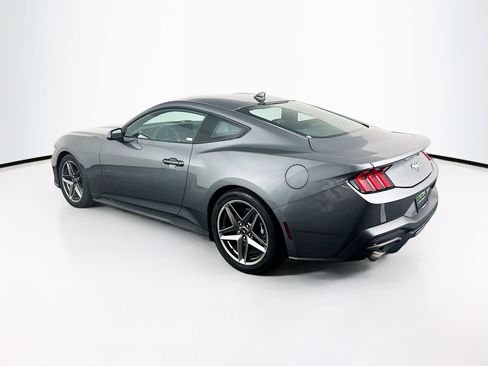Used 2024 Ford Mustang Coupe RWD image 5