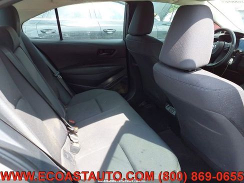 Used 2023 Toyota Corolla LE image 7