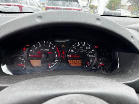 Used 2015 Nissan Frontier SV AWD/4WD image 6