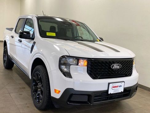 New 2025 Ford Maverick XLT w/ XLT Luxury Package image 2