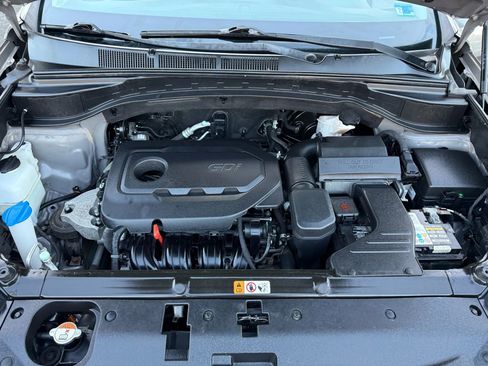 Used 2018 Hyundai Santa Fe Sport w/ 2.4L Value Package 02 image 40