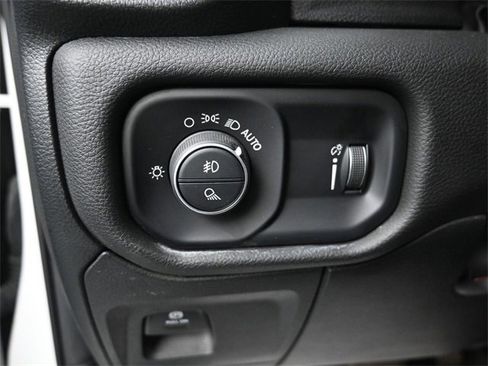 Used 2024 RAM 1500 Big Horn image 19