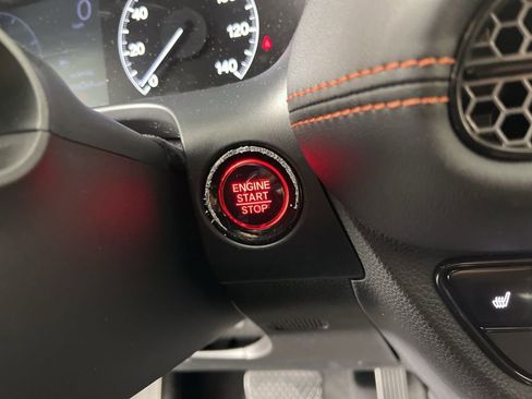 Certified 2024 Honda HR-V Sport image 32