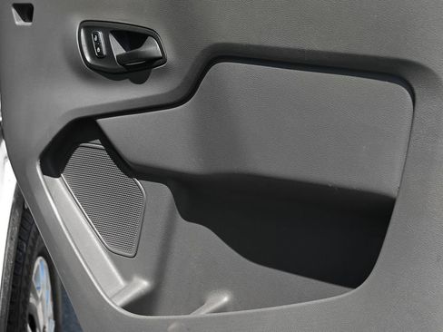 Used 2024 Ford Transit 350 XLT image 21