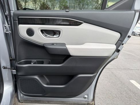 Certified 2023 Honda Pilot Elite image 25