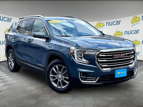 Used 2024 GMC Terrain SLT AWD/4WD image 1