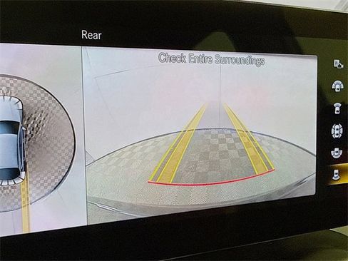 Used 2021 Mercedes-Benz GLC 300 4MATIC Coupe image 17