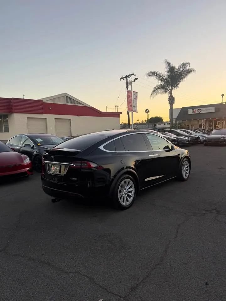 Used 2017 Tesla Model X P100D AWD/4WD image 5