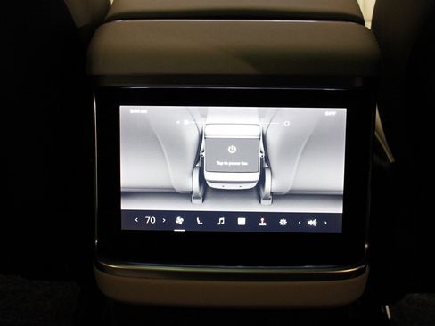 Used 2022 Tesla Model S Plaid image 18