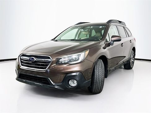 Used 2019 Subaru Outback 2.5i Limited w/ Popular Package #2 image 2