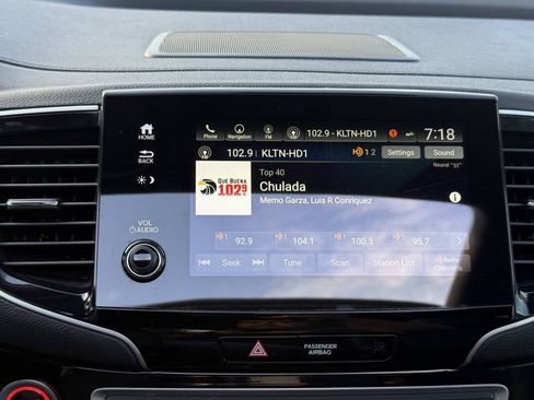 Used 2021 Honda Pilot Touring image 27
