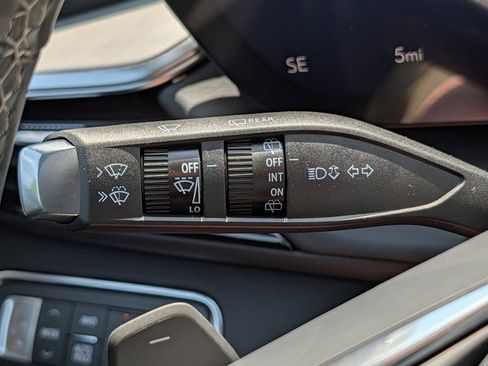 New 2026 Buick Enclave Avenir w/ Super Cruise Package AWD/4WD image 53