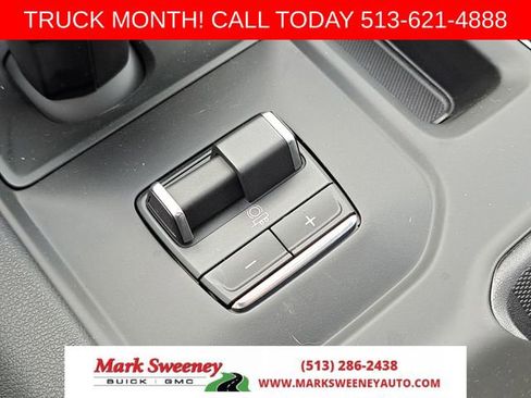 New 2026 GMC Sierra 1500 AT4 w/ Technology Package image 28