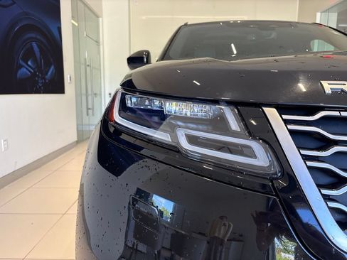 Used 2023 Land Rover Range Rover Velar S AWD/4WD image 9