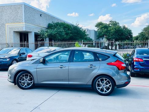 Used 2013 Ford Focus SE FWD image 5