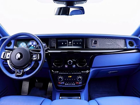 Used 2024 Rolls-Royce Phantom Sedan w/ The Phantom Package RWD image 83