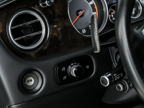 Used 2012 Bentley Continental GT image 25