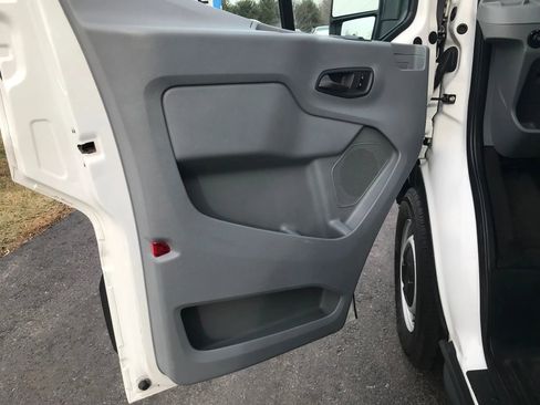 Used 2016 Ford Transit 350 XL image 11