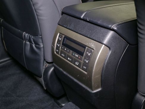 Used 2019 Lexus GX 460 Premium AWD/4WD image 21