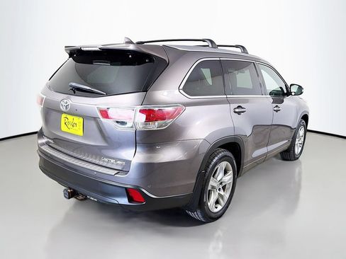 Used 2014 Toyota Highlander Limited w/ Driver Technology Package AWD/4WD image 6