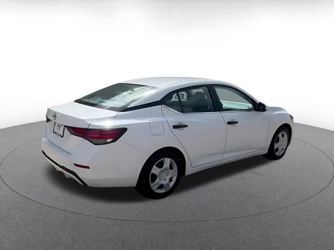 Used 2025 Nissan Sentra S FWD image 14